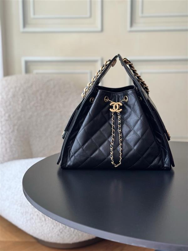 2026131204557635 900